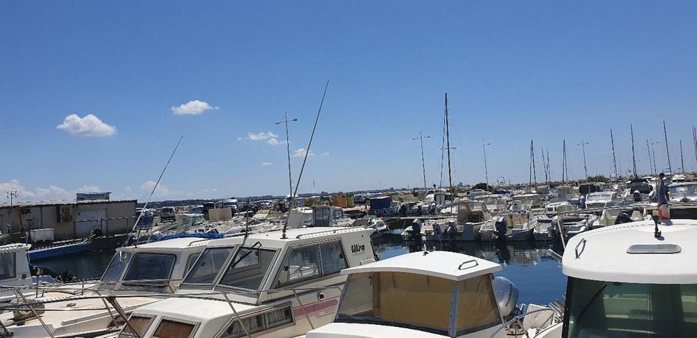 Charmante Maison De Ville Avec Jardin, Terrasse Et Terrain De Petanque Fos-sur-Mer Εξωτερικό φωτογραφία