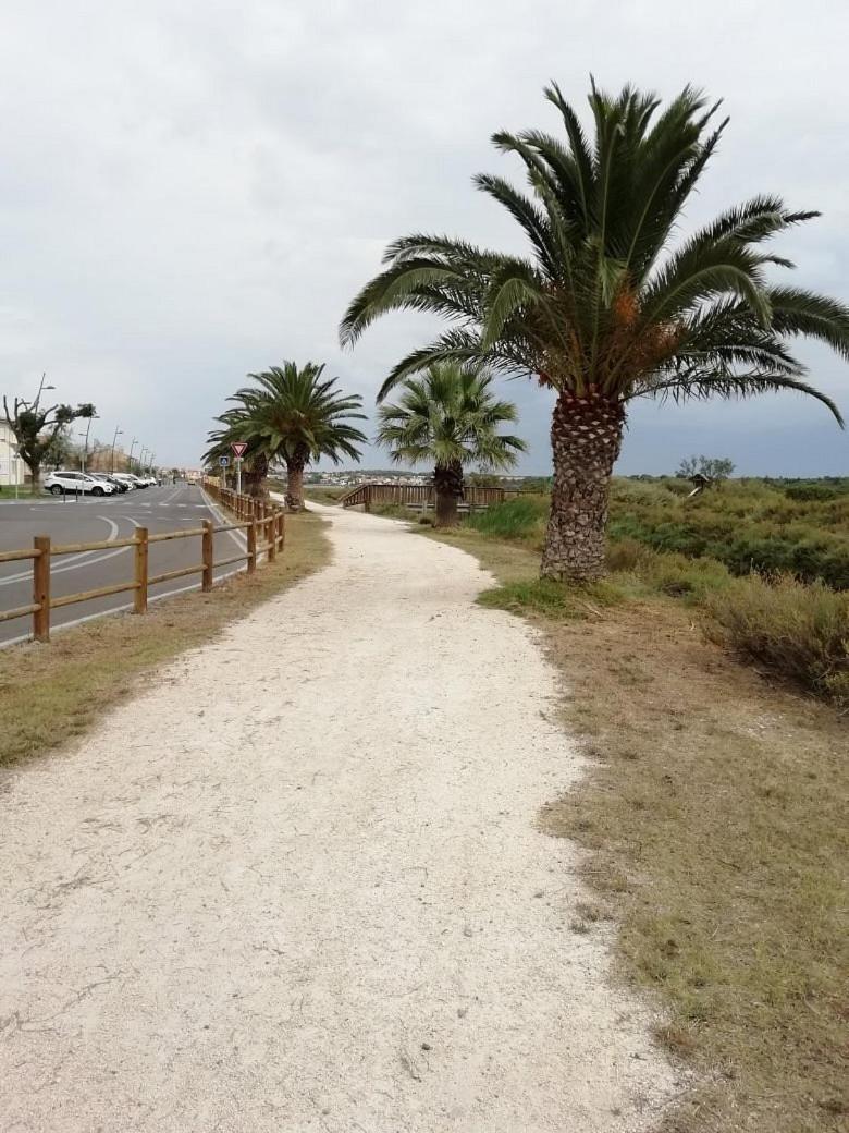 Charmante Maison De Ville Avec Jardin, Terrasse Et Terrain De Petanque Fos-sur-Mer Εξωτερικό φωτογραφία